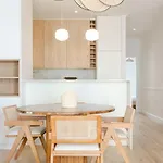 Newly Renovated 2br With Ac & Terrace | By Airnest דירה ליסבון