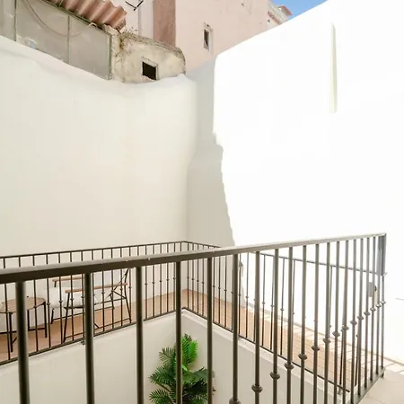 Appartement Newly Renovated 2br With Ac & Terrace | By Airnest *